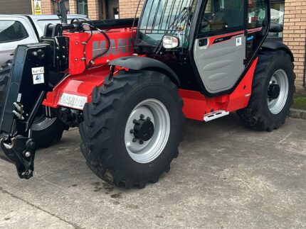Manitou MT933 2024 teleskopinis krautuvas
